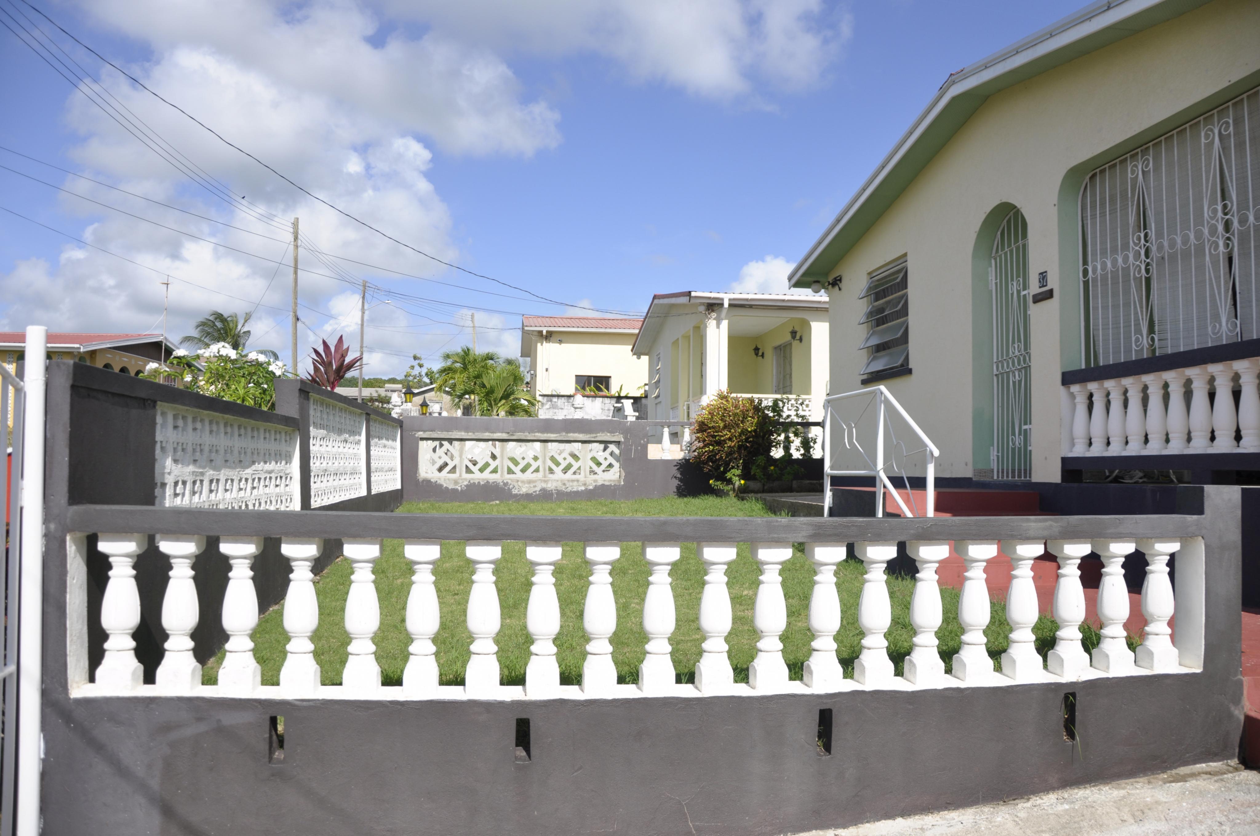 For Sale Halton Terrace 37 St Philip Barbados House Villa Barbados Property For Sale At