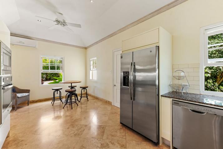 Blue Water Sugar Hill Barbados For Sale Kitchen Fridge and Icemaker