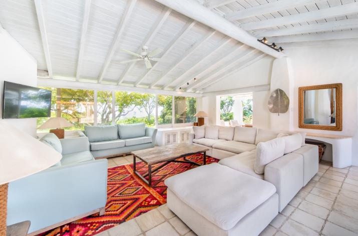 Buttsbury House Barbados For Sale Living Room