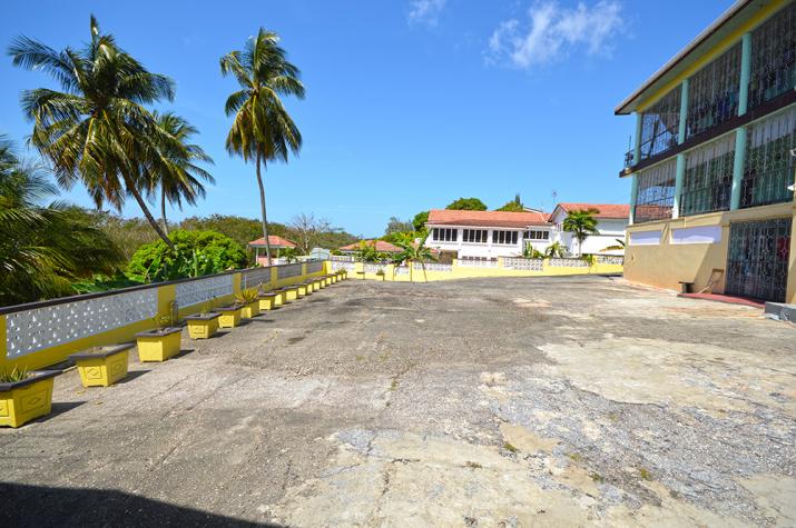 South Ridge #25 Barbados For Sale Backyard with Concrete Pavement