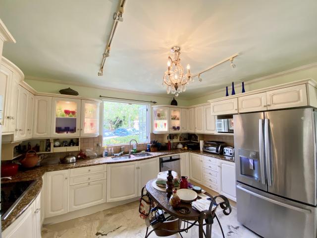 Westmoreland #3 Windrush Barbados For Sale Kitchen
