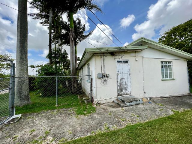 Staple Grove Plantation Yard Barbados For Sale Home Front Yard 