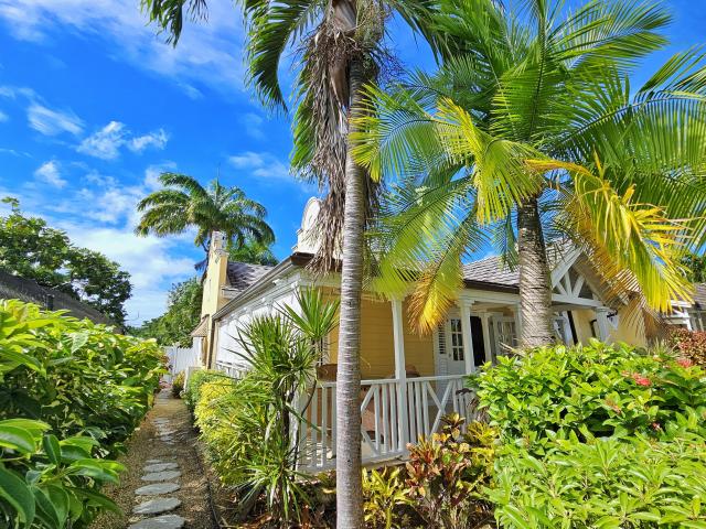 Porters Court 2 Barbados For Sale Garden and Patio