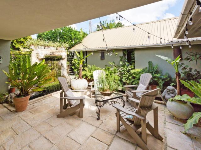For Sale Sweet Lime South Ridge Barbados Outdoor Seating Courtyard